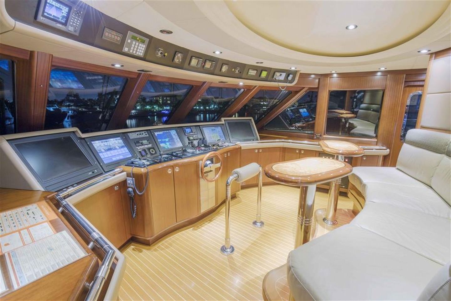 Station Image Gallery Luxury Yacht Browser by CHARTERWORLD